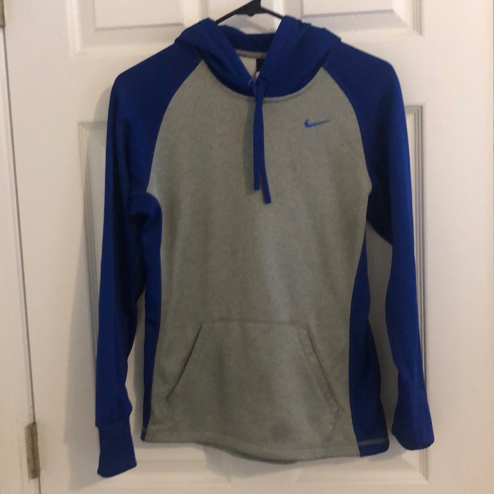 Nike Therma-fit hoodie
